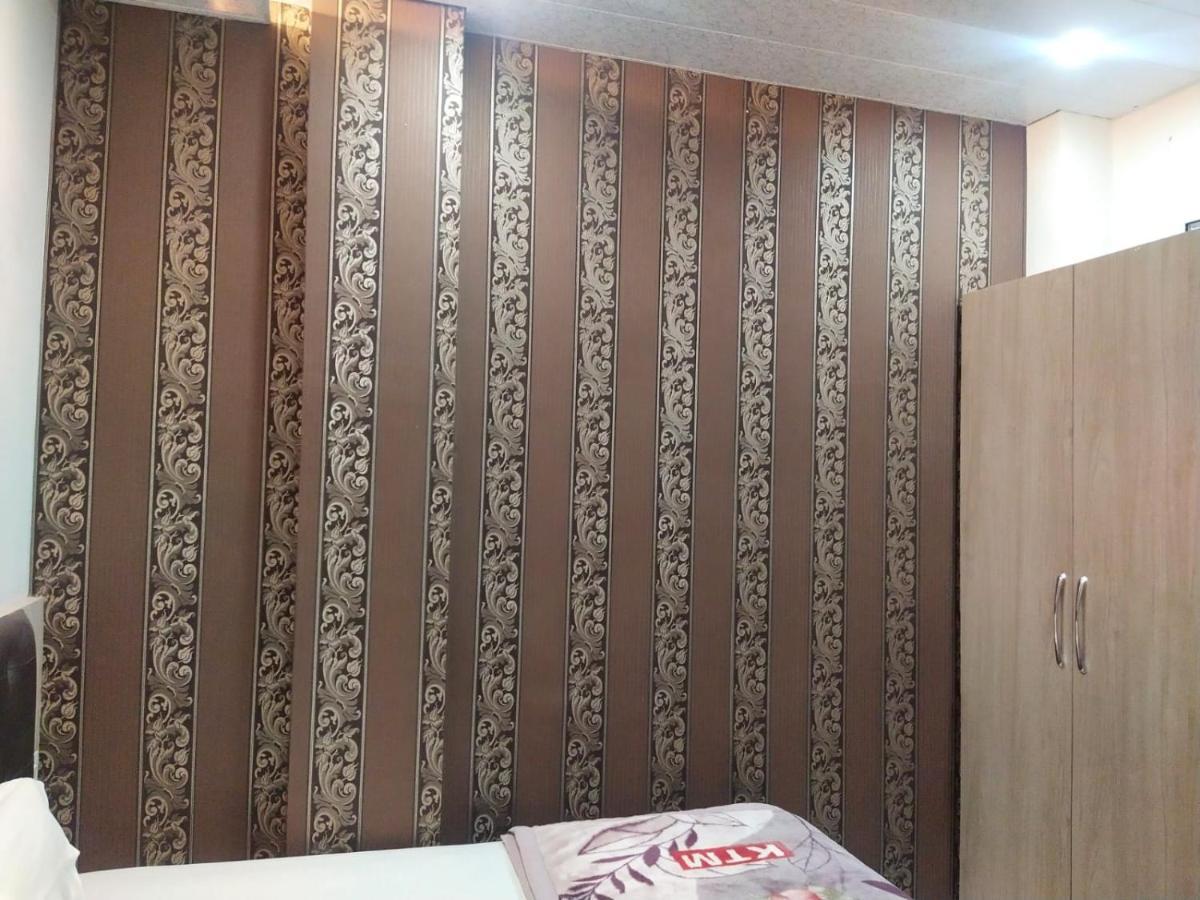 Hotel Gateway Kailash พาราณสี ภายนอก รูปภาพ