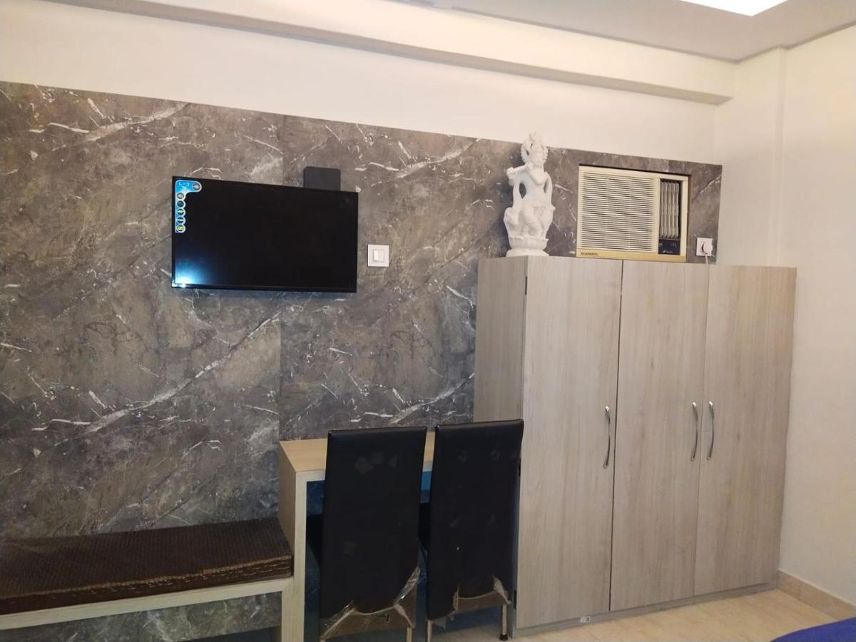 Hotel Gateway Kailash พาราณสี ภายนอก รูปภาพ